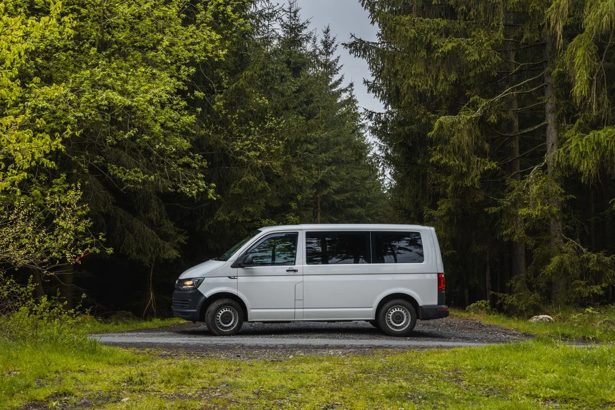 Volkswagen Transporter, bočna strana, bijela